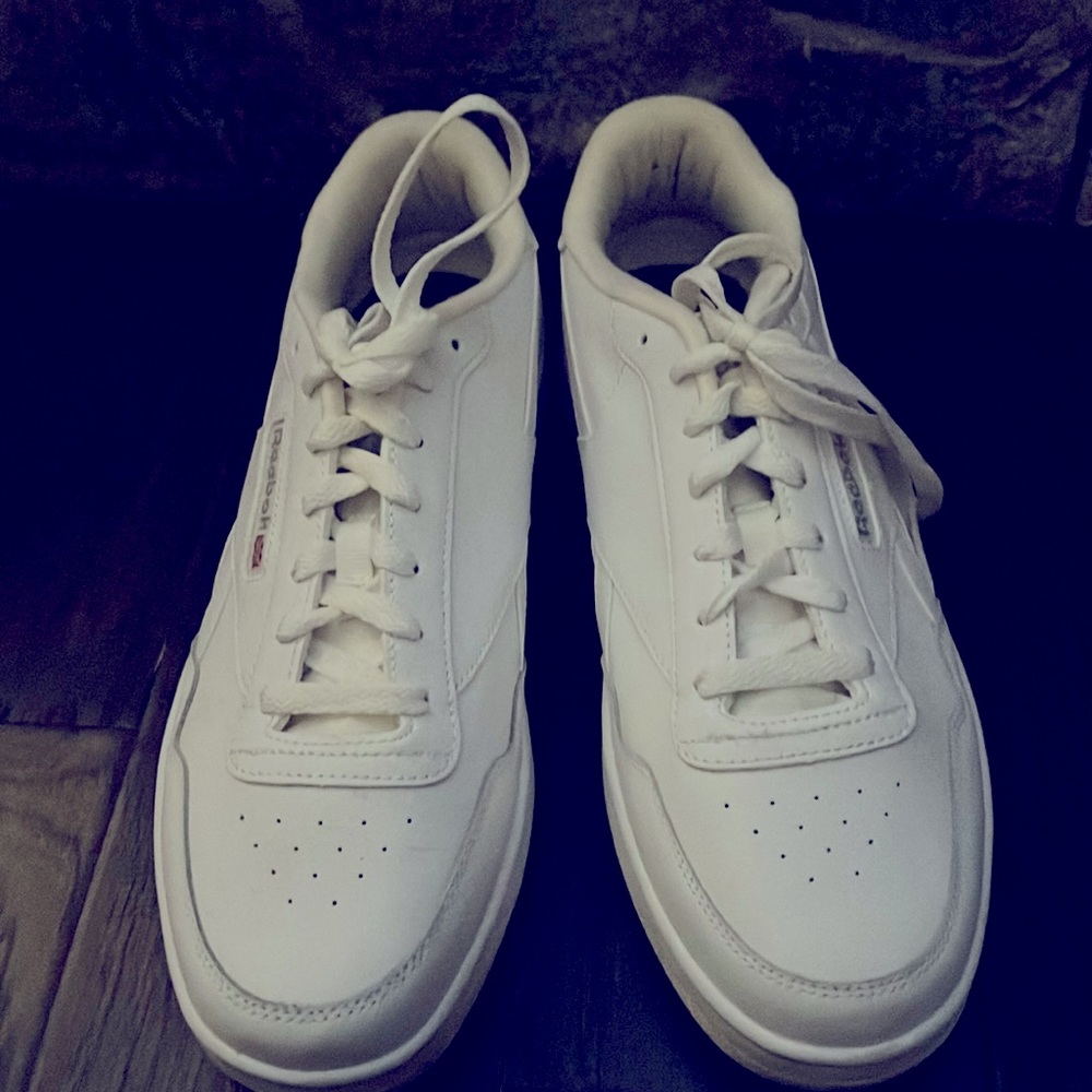 Reebok memory tech. Men size 11.5